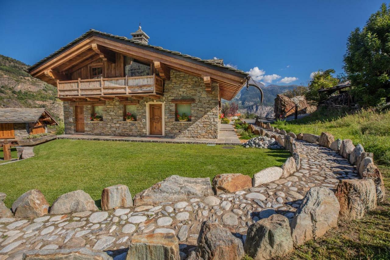Casa Vacanze Petit Haury - Alloggi Ad Uso Turistico Vda Arvier N 0039 E N 0040 - Zewnętrze zdjęcie