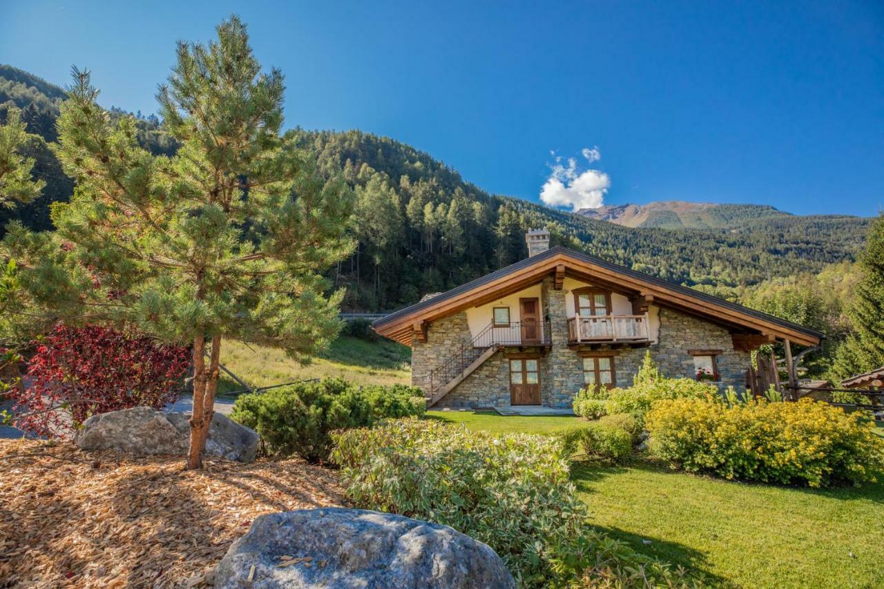 Casa Vacanze Petit Haury - Alloggi Ad Uso Turistico Vda Arvier N 0039 E N 0040 - Zewnętrze zdjęcie