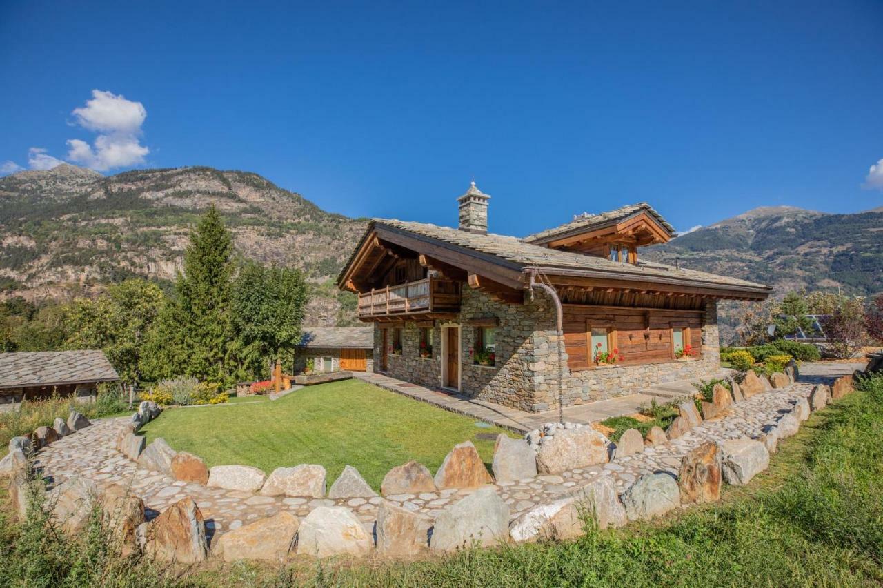 Casa Vacanze Petit Haury - Alloggi Ad Uso Turistico Vda Arvier N 0039 E N 0040 - Zewnętrze zdjęcie